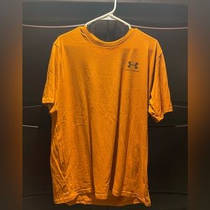 Men’s Under Armour T-Shirt. Size XL